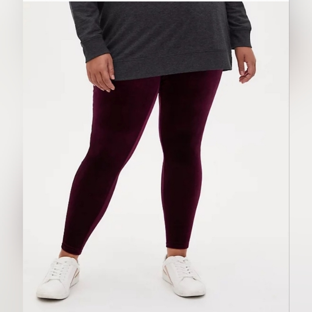 Torrid Platinum Leggings Merlot Sz 2
